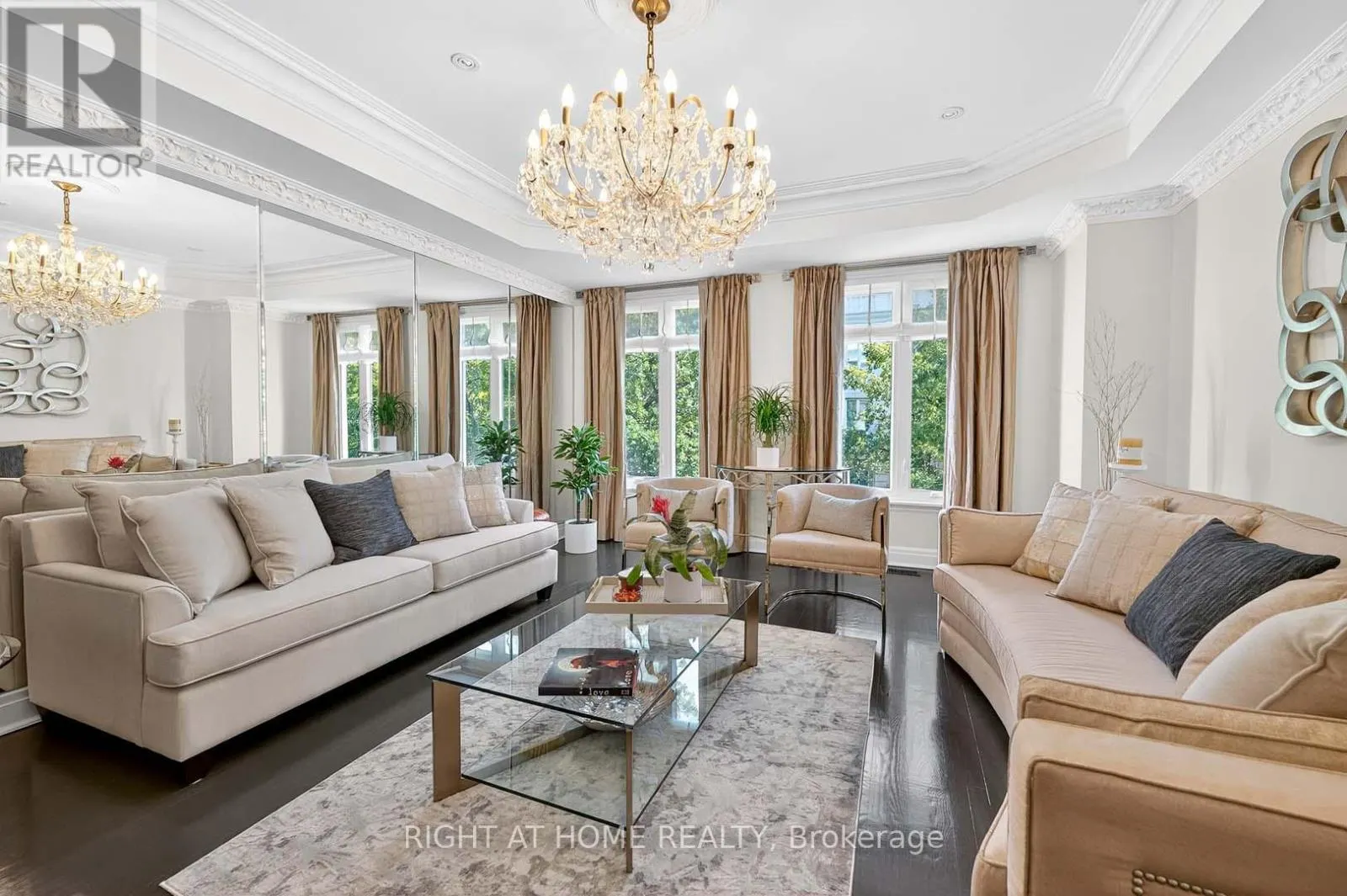242 WALMER ROAD