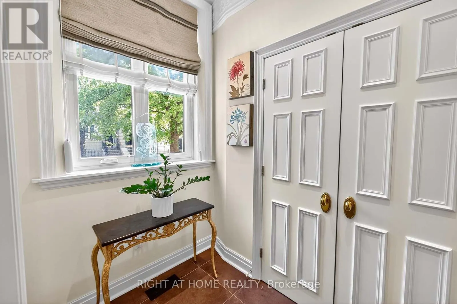 242 WALMER ROAD