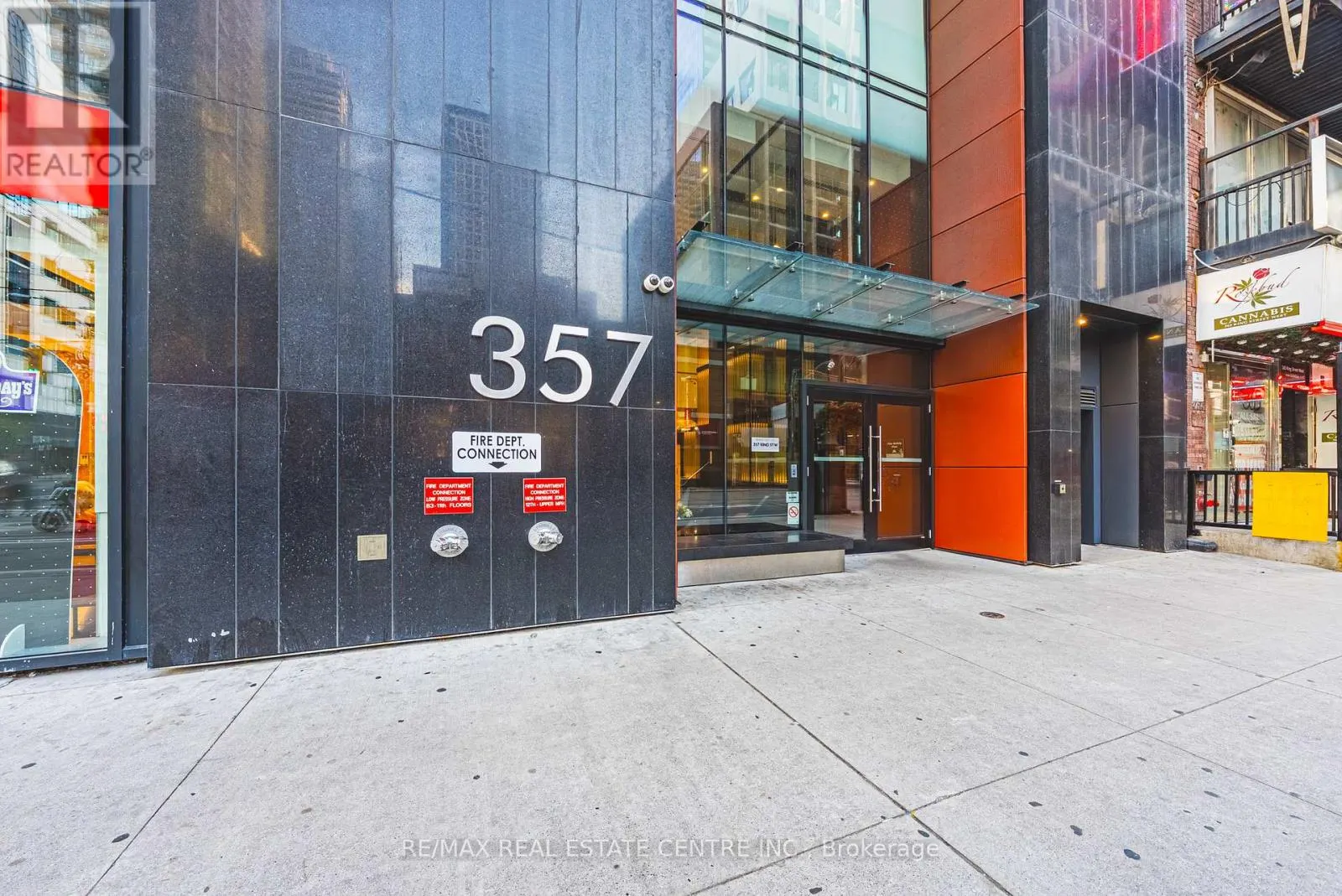 3307 - 357 KING STREET W