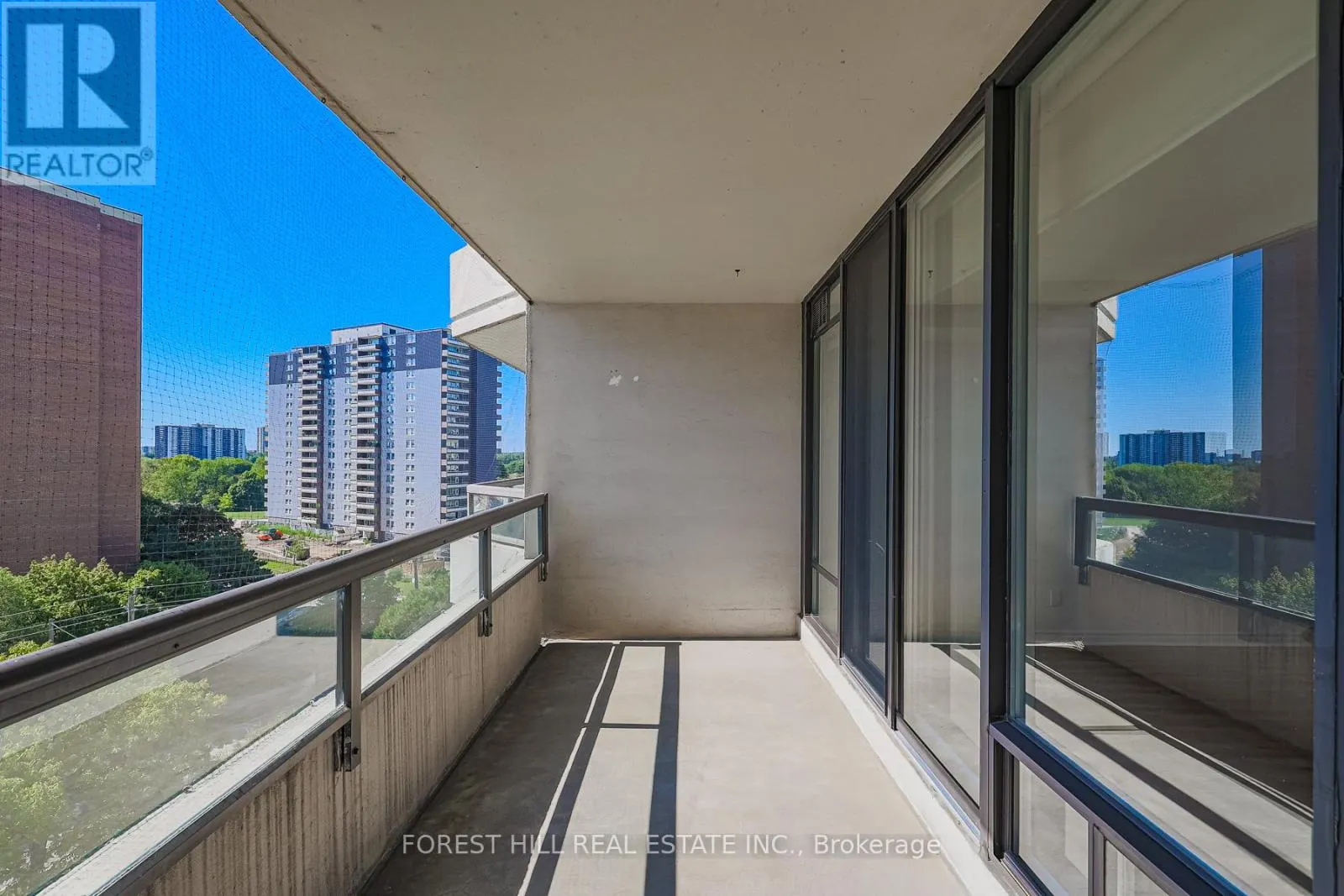 809 - 1101 STEELES AVENUE W