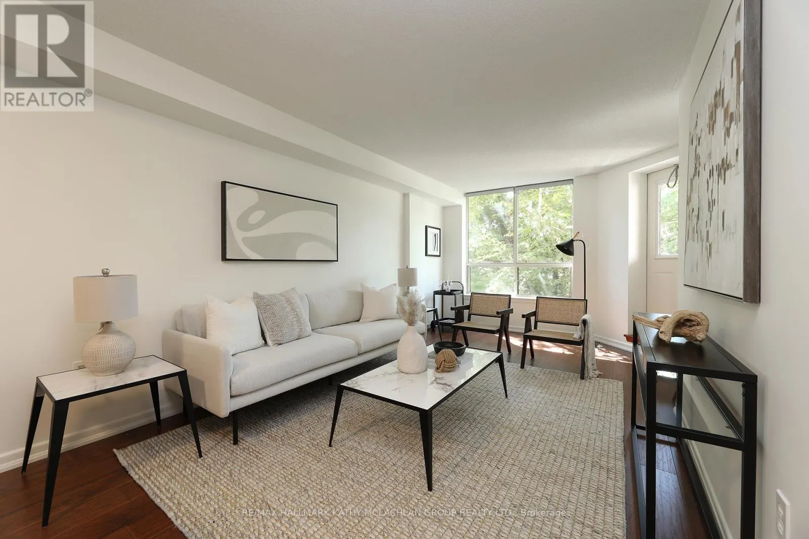 421 - 955 MILLWOOD ROAD