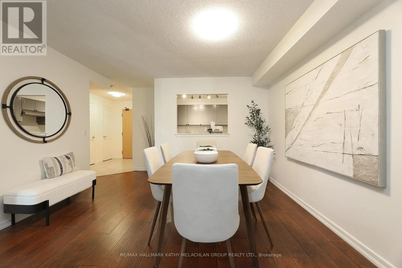 421 - 955 MILLWOOD ROAD