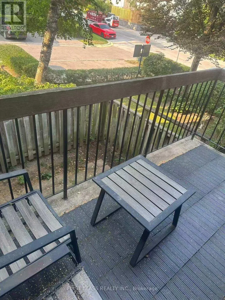 32 SCENIC MILL WAY