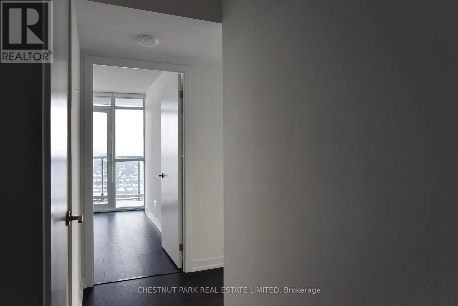 1810 - 125 REDPATH AVENUE