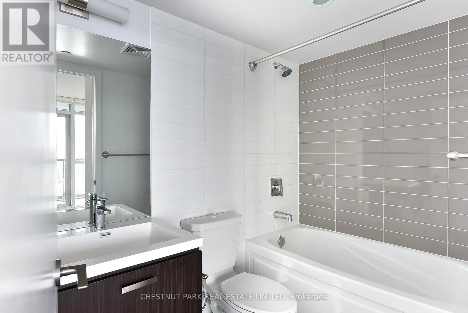 1810 - 125 REDPATH AVENUE