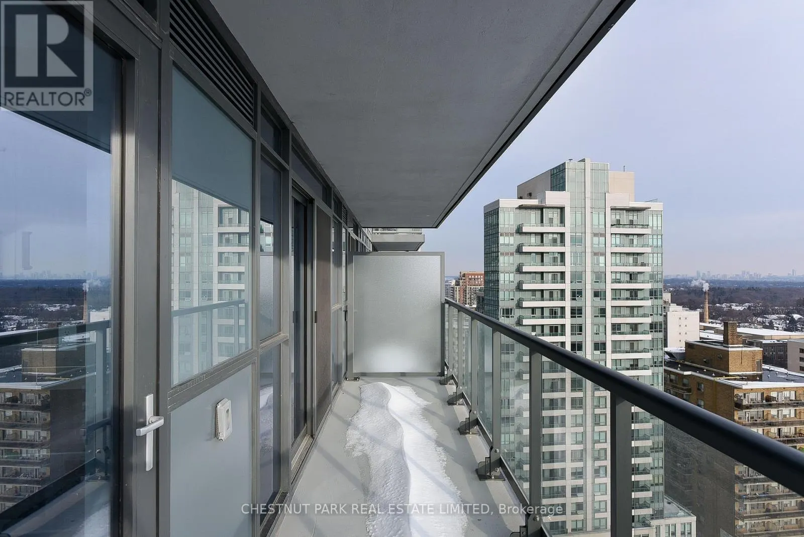 1810 - 125 REDPATH AVENUE