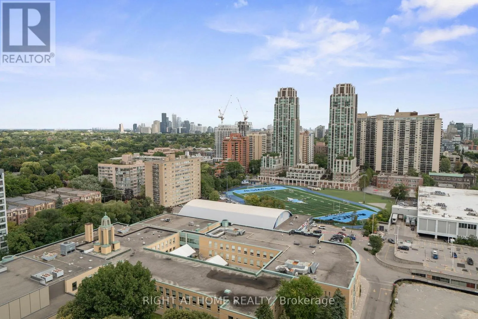 1802 - 1486 BATHURST STREET