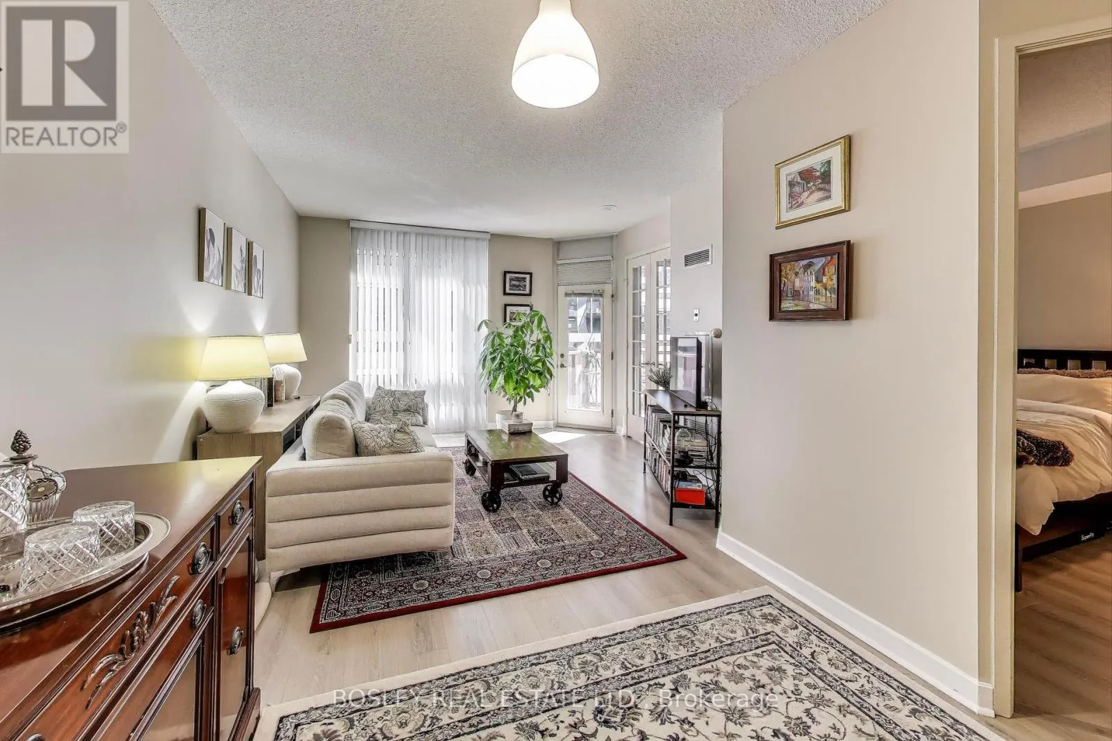 1007 - 85 BLOOR STREET E