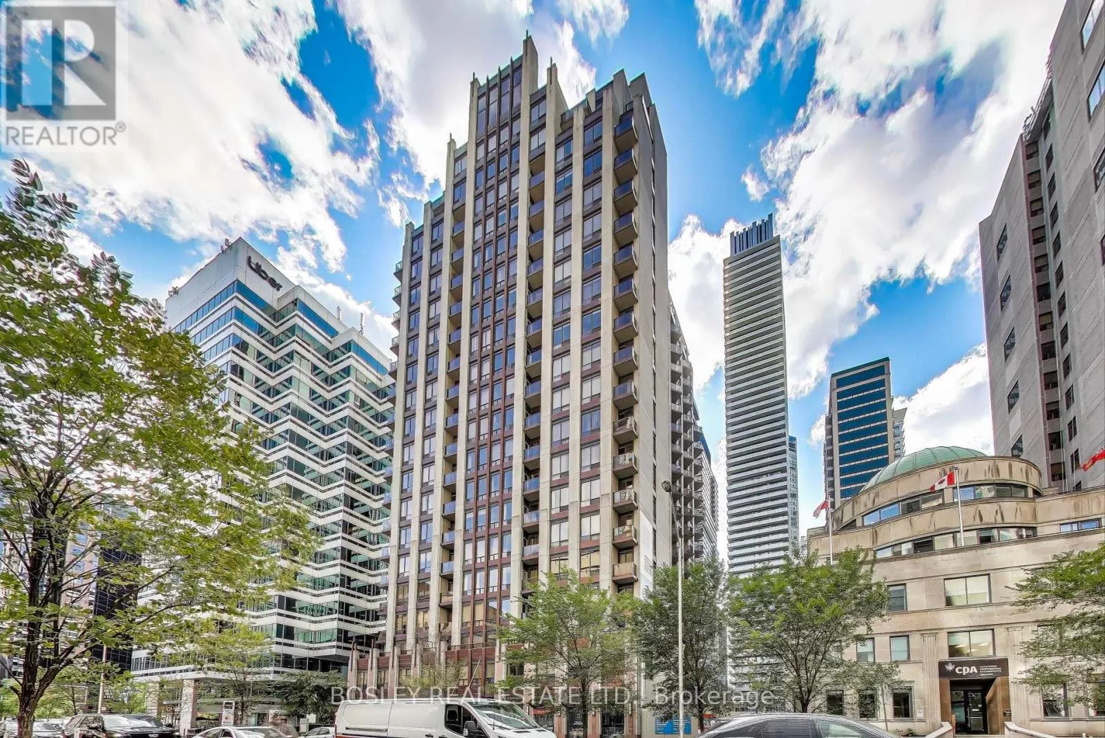 1007 - 85 BLOOR STREET E