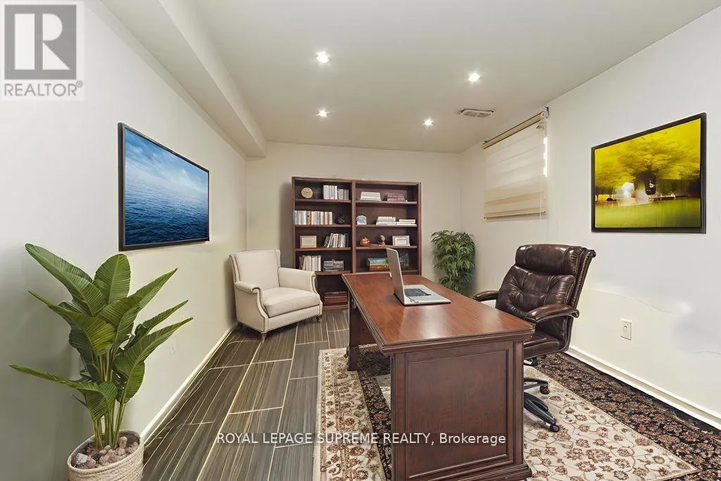 109 REGINA AVENUE