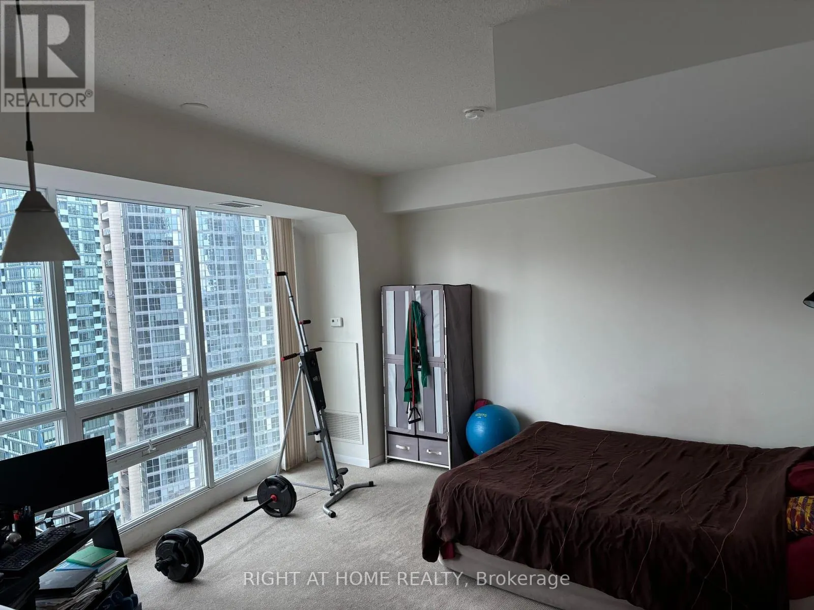 2404 - 18 YONGE STREET