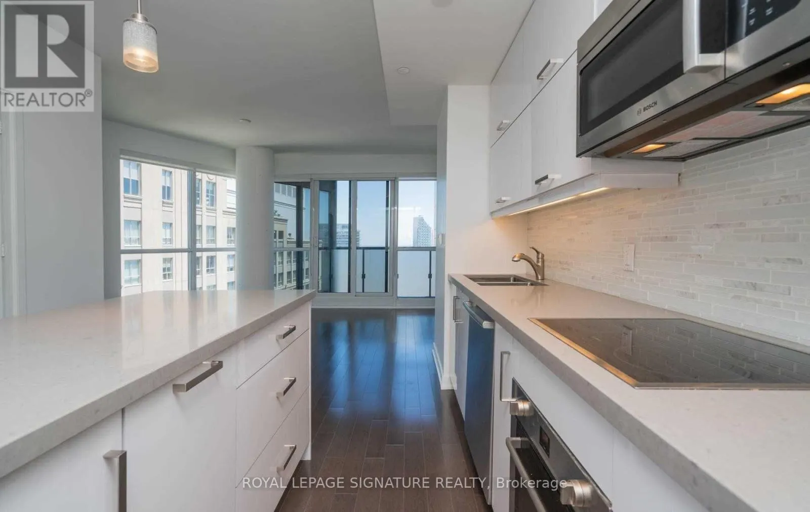 2906 - 1 THE ESPLANADE DRIVE