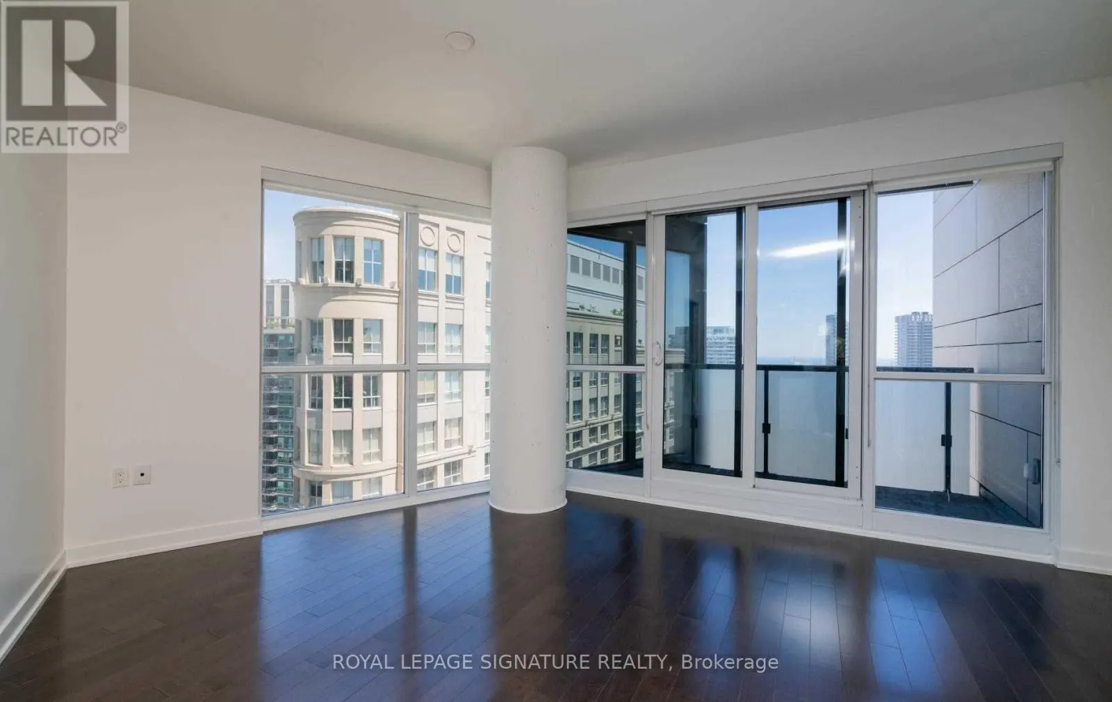 2906 - 1 THE ESPLANADE DRIVE