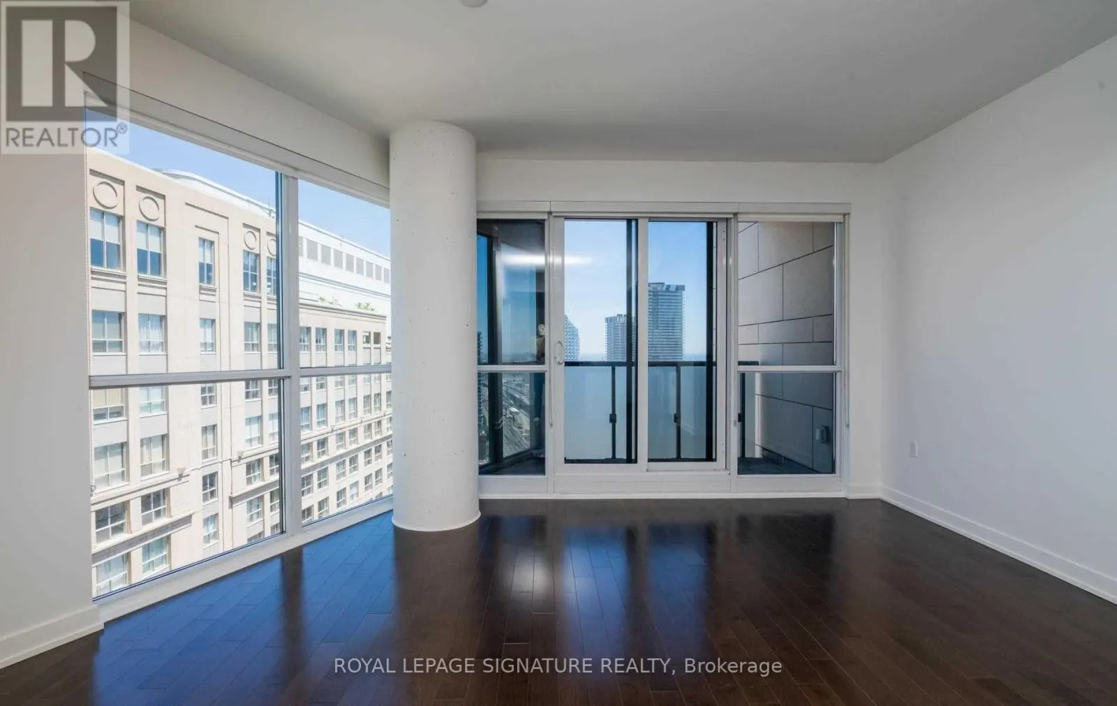 2906 - 1 THE ESPLANADE DRIVE