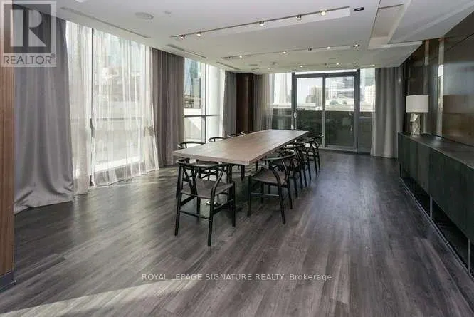 2906 - 1 THE ESPLANADE DRIVE