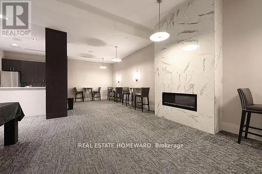 609 - 460 ADELAIDE STREET E