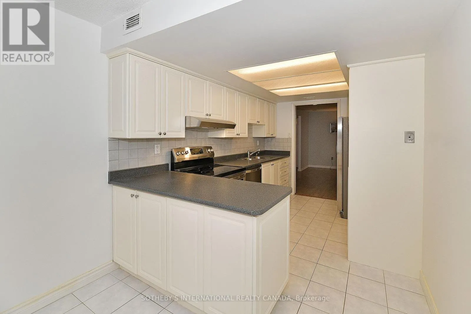 607 - 360 BLOOR STREET E