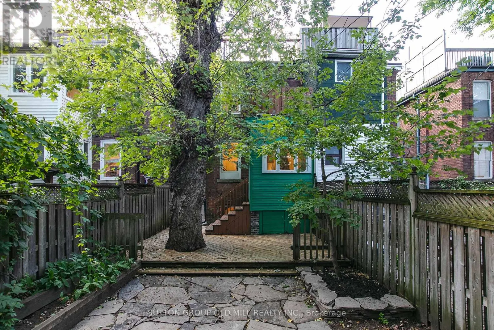 6 ST ANNES ROAD