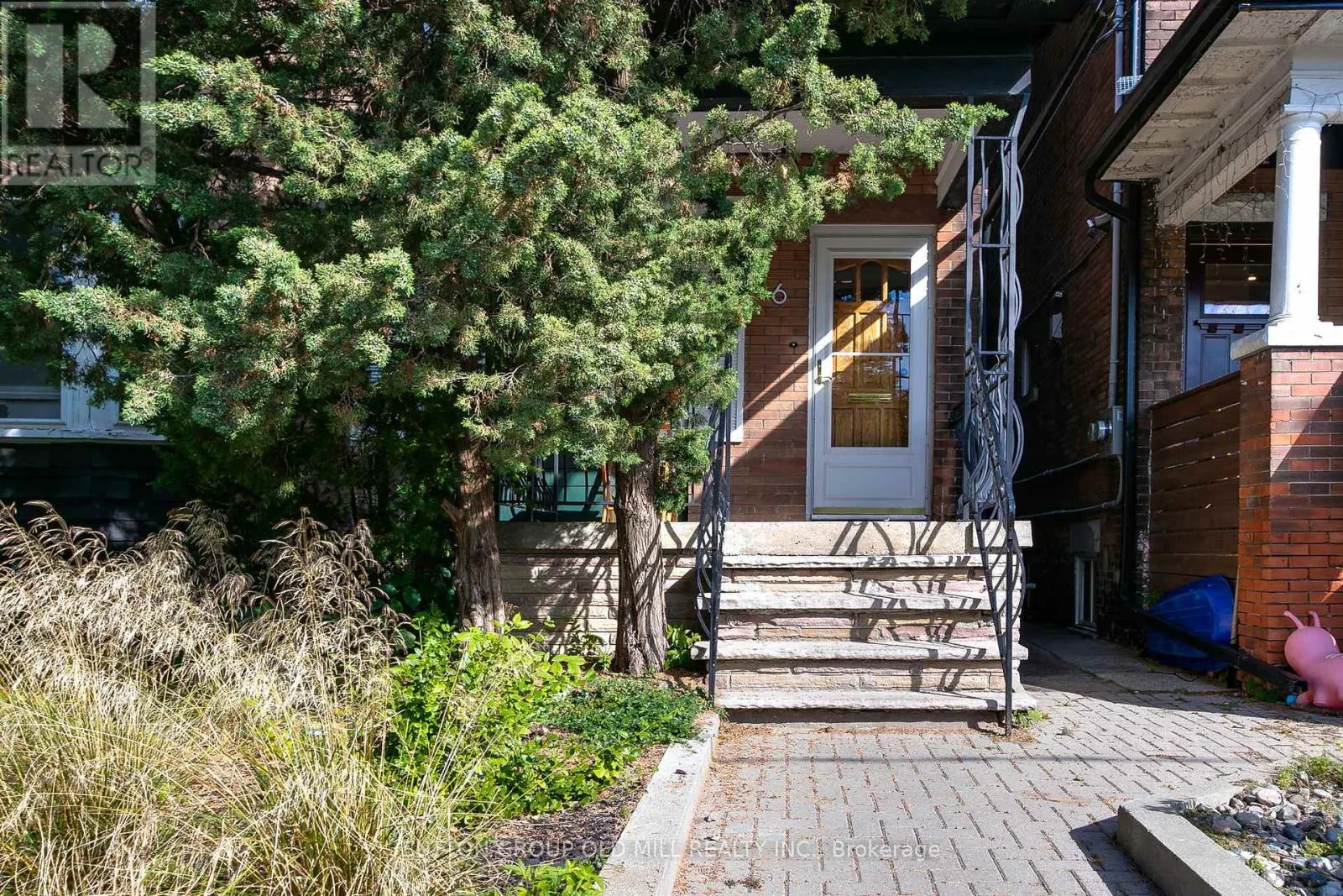 6 ST ANNES ROAD