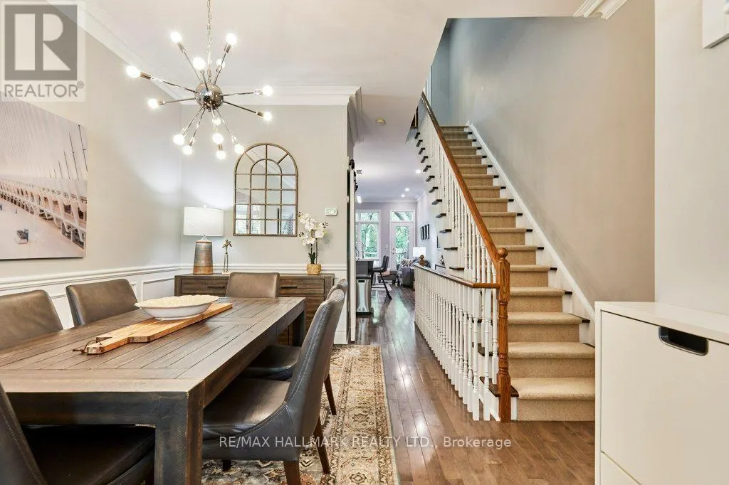 85 TAUNTON ROAD