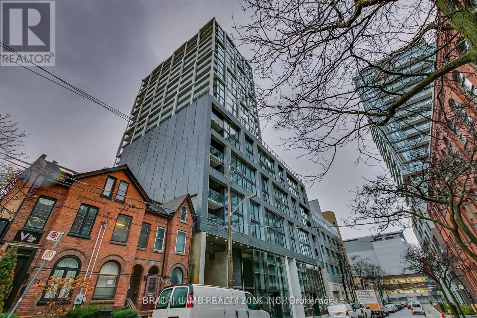 812 - 55 ONTARIO STREET