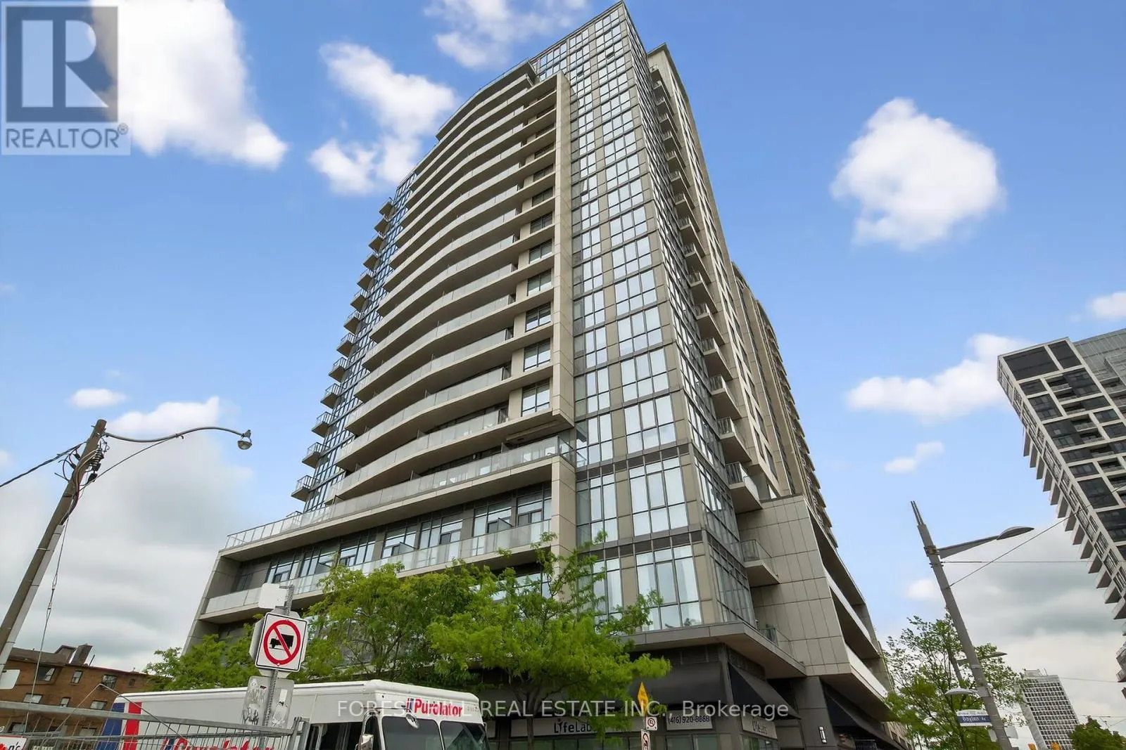 1608 - 530 ST CLAIR AVENUE W
