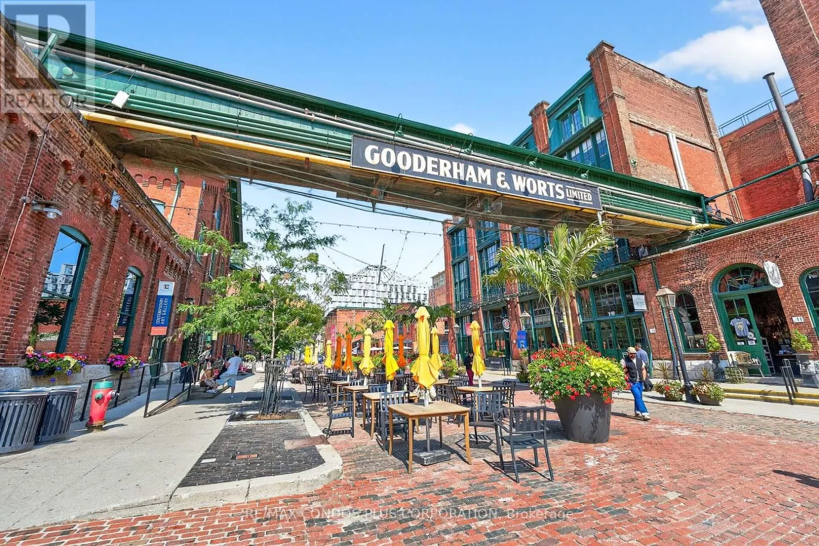 #207 - 390 CHERRY STREET