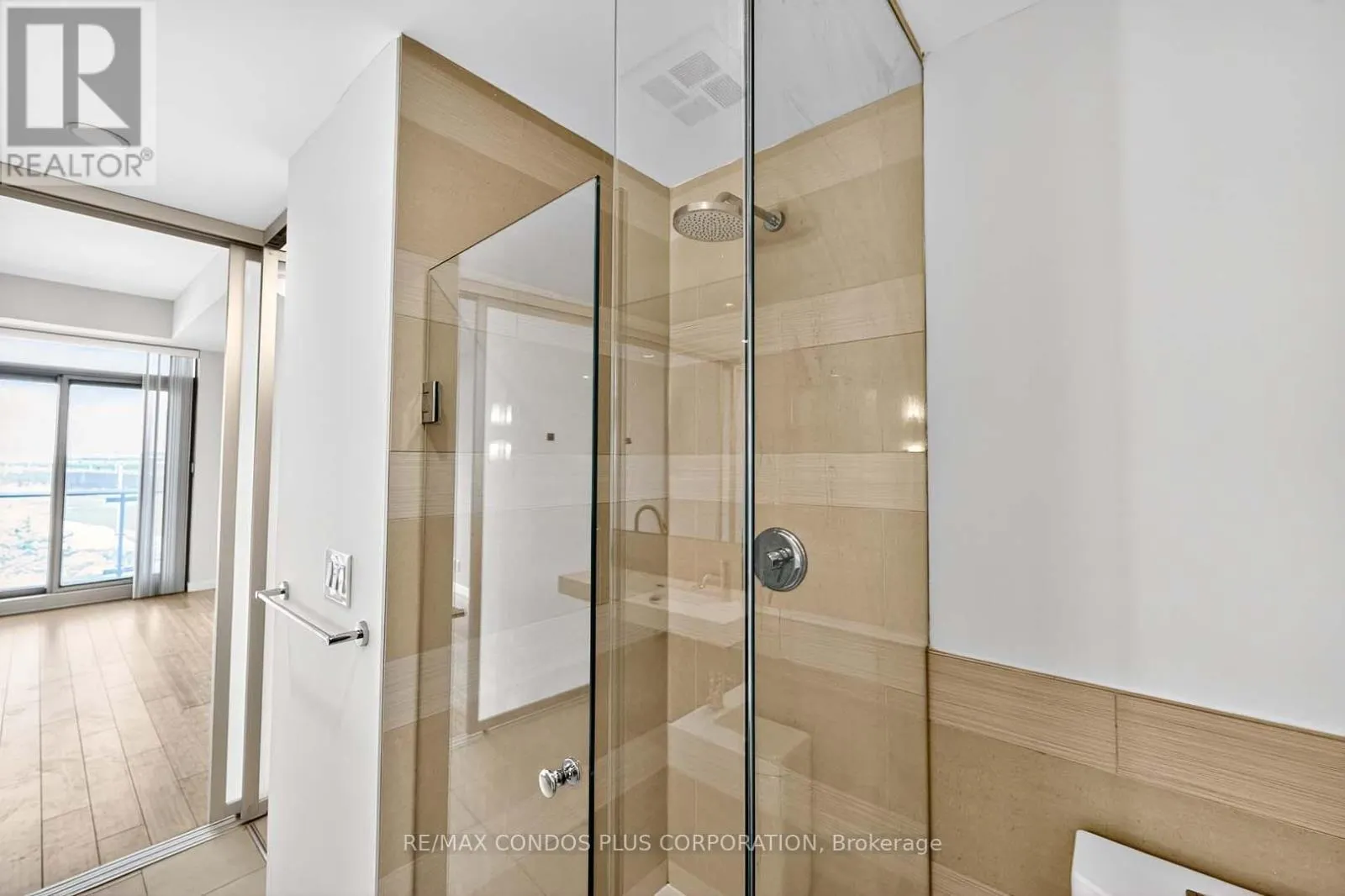 #207 - 390 CHERRY STREET