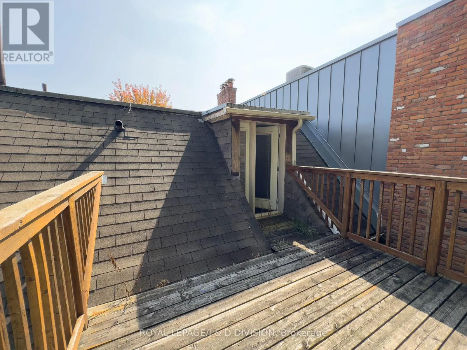 30 WOODLAWN AVENUE W