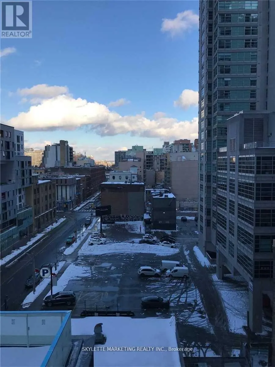 617 - 25 RICHMOND STREET E