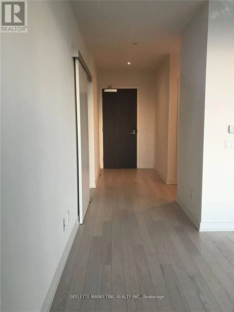 617 - 25 RICHMOND STREET E
