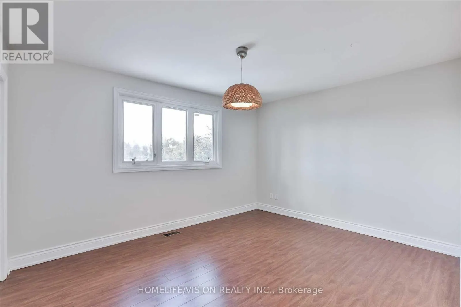 111 BANNATYNE DRIVE