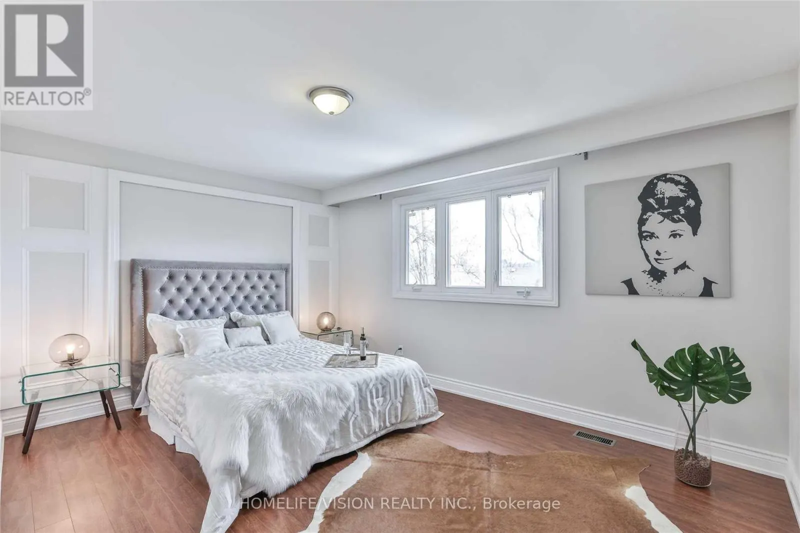 111 BANNATYNE DRIVE