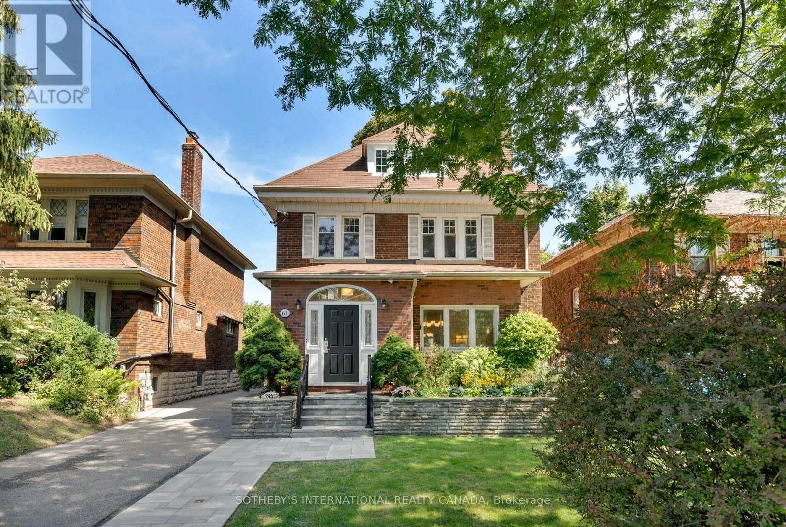 61 EASTBOURNE AVENUE