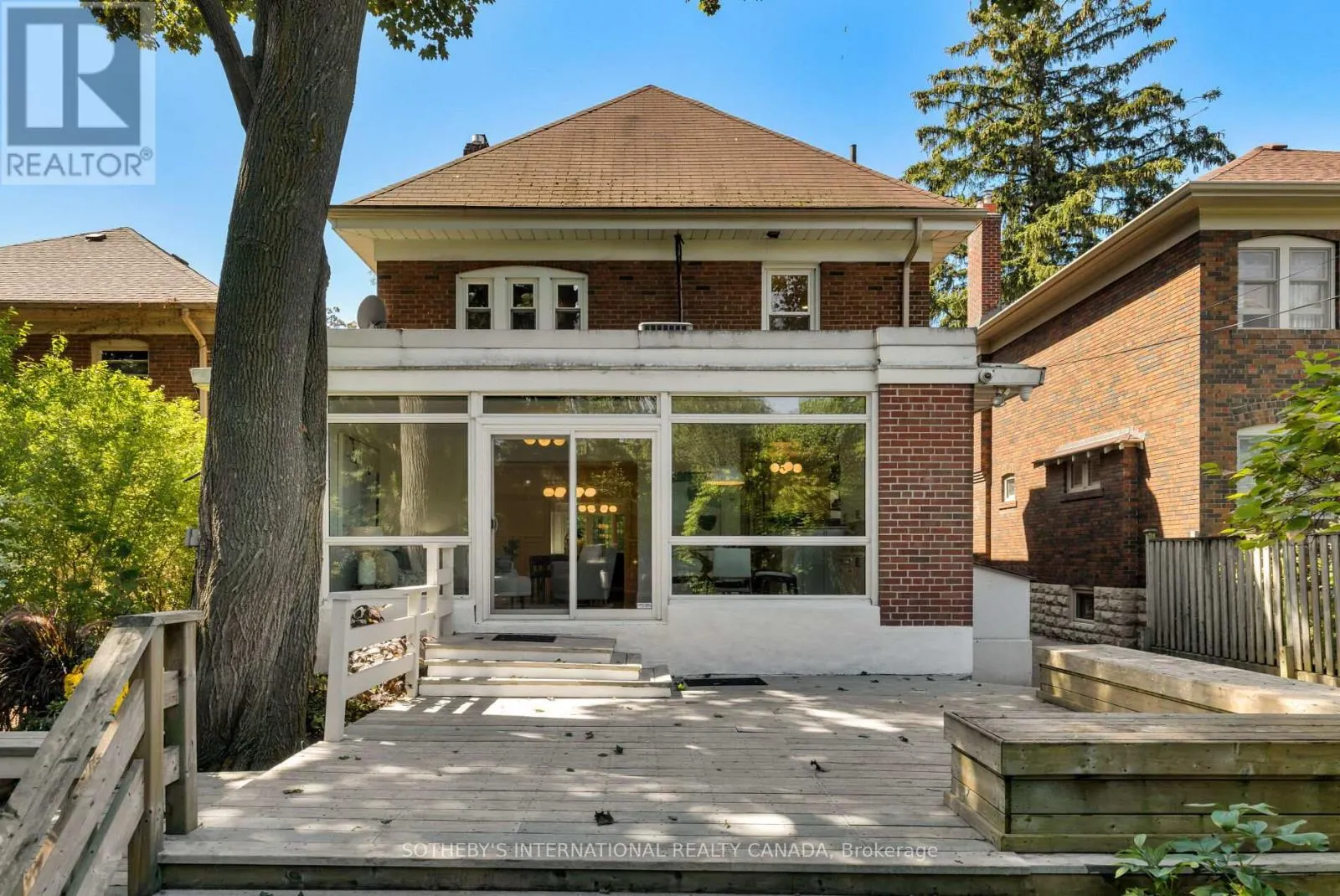 61 EASTBOURNE AVENUE