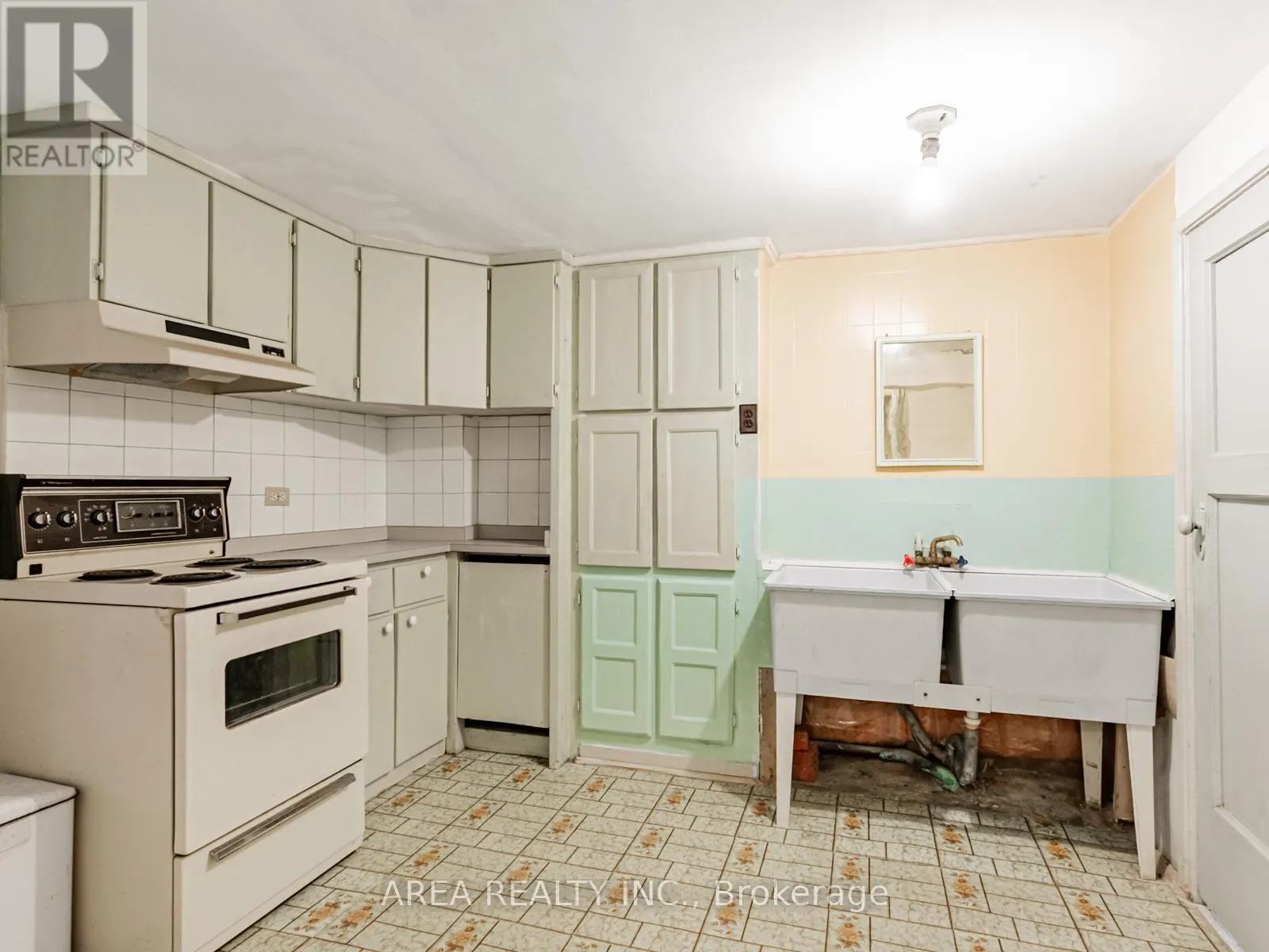 65 ST ANNES ROAD
