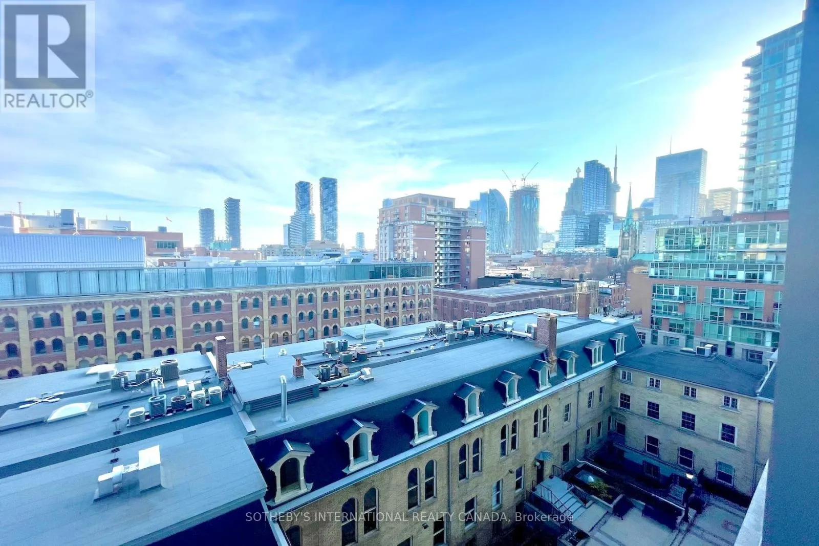 706 - 105 GEORGE STREET