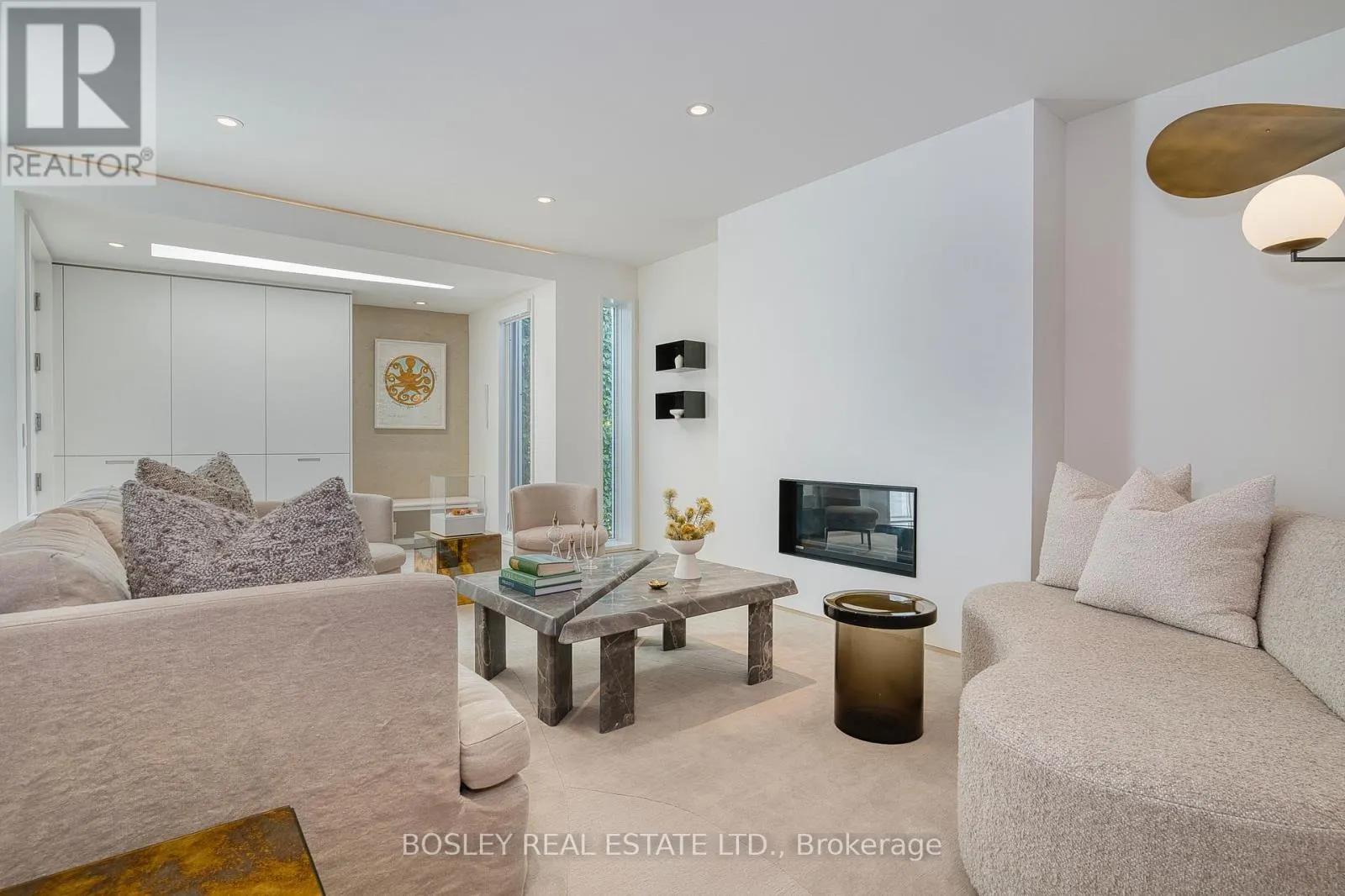 5 EDGECOMBE AVENUE