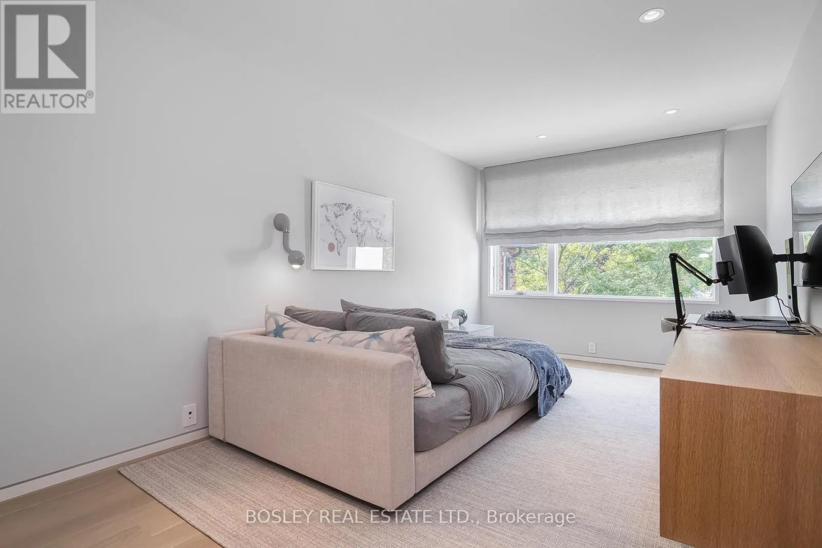 5 EDGECOMBE AVENUE