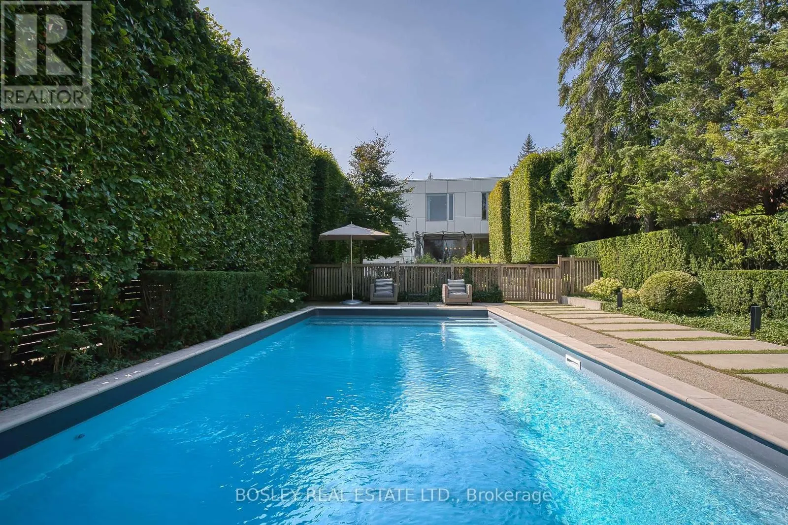 5 EDGECOMBE AVENUE