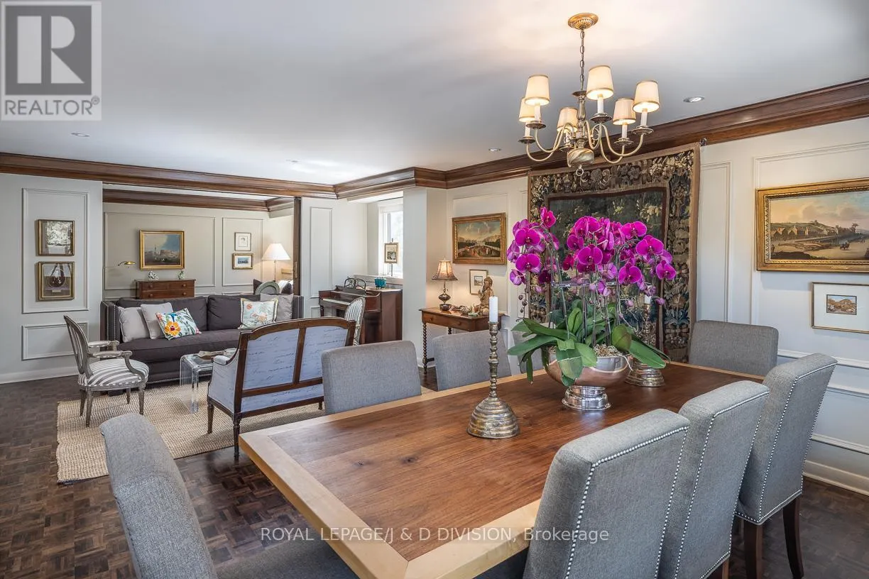 201 - 120 ROSEDALE VALLEY ROAD