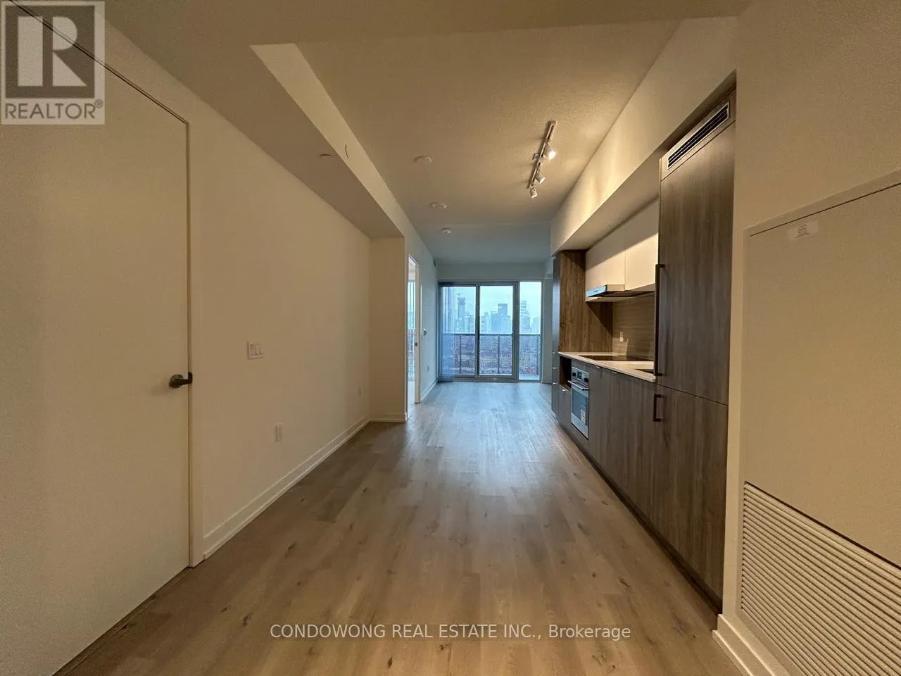 2102 - 138 DOWNES STREET