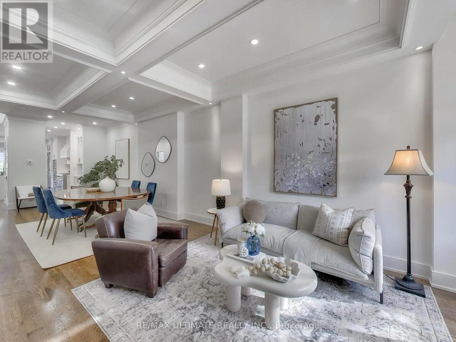 35 FLEMING CRESCENT