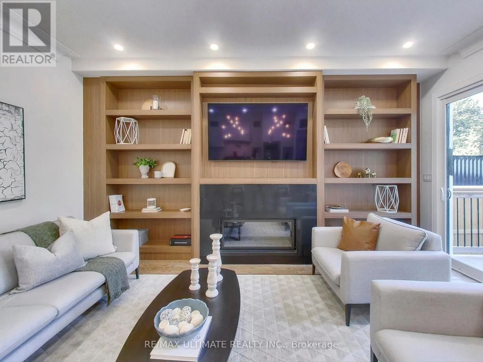 35 FLEMING CRESCENT