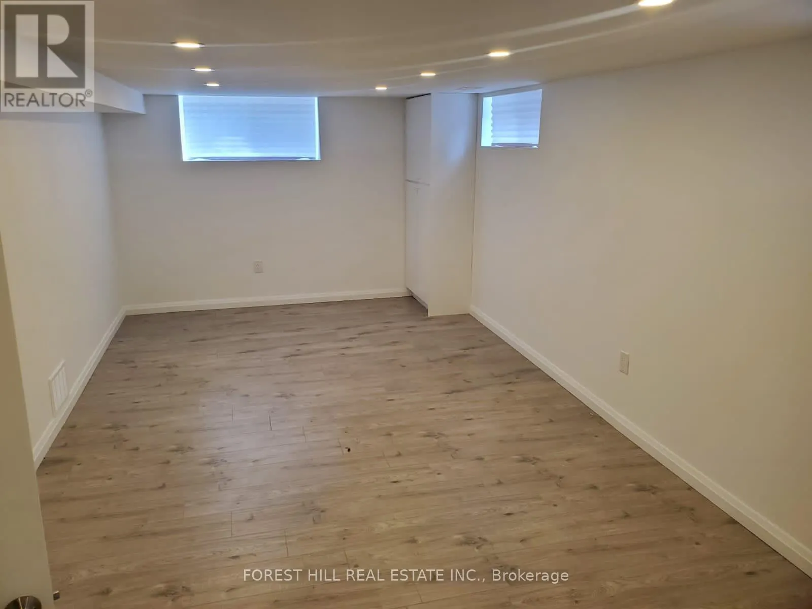 BASEMENT - 284 HOUNSLOW AVENUE