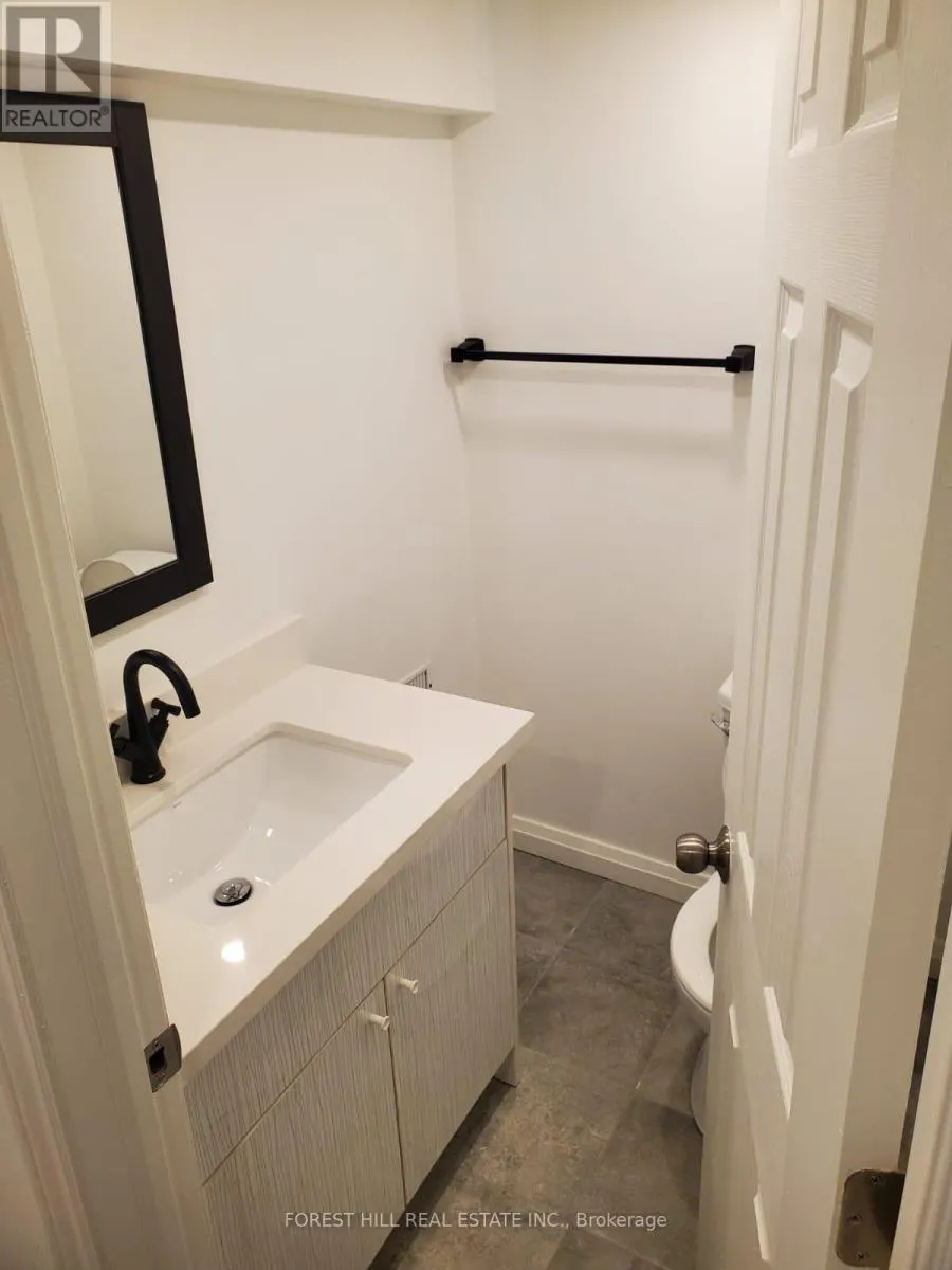 BASEMENT - 284 HOUNSLOW AVENUE