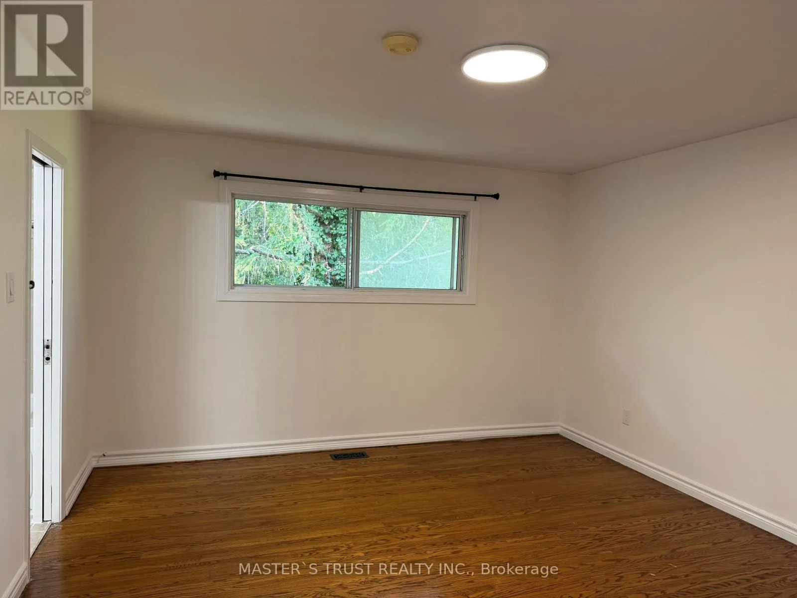 42 DAVEAN DRIVE