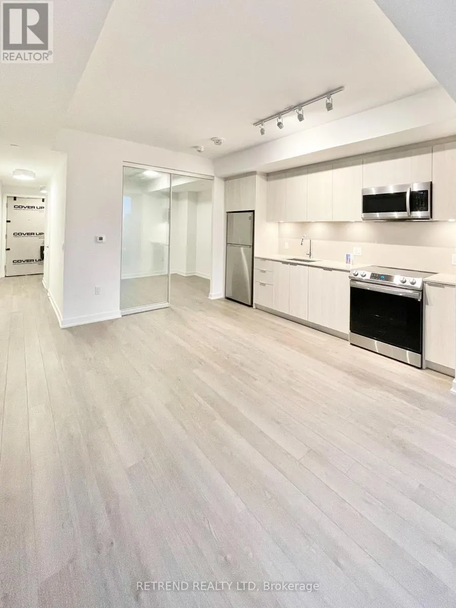 901 - 357 KING STREET W