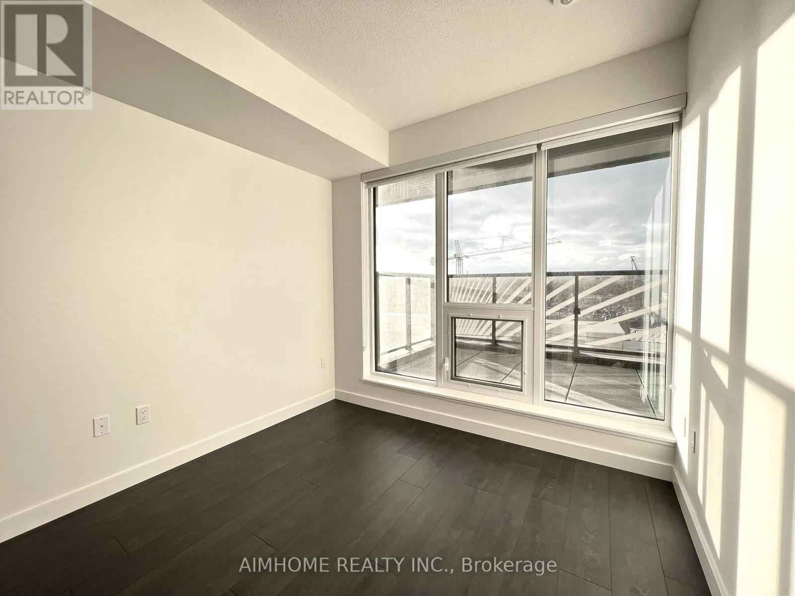 610 - 95 MCMAHON DRIVE