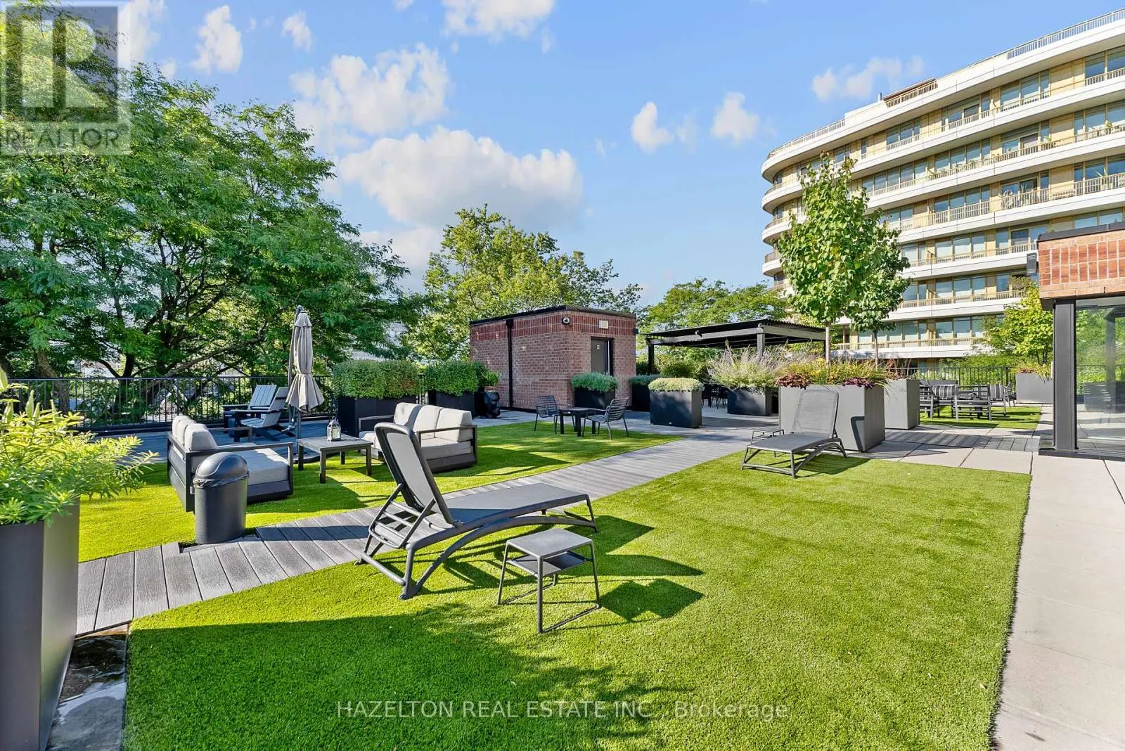 211 - 225 DAVENPORT ROAD